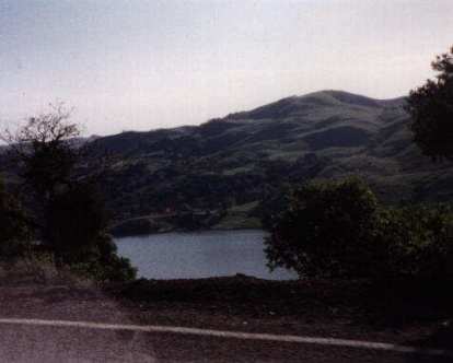 Calaveras Reservoir. Calaveras Reservoir, foothills