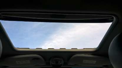 open sunroof, sky, 2005 Chrysler PT Cruiser GT