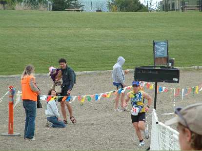 Sharon coming in on the run. She came in 2nd in her age group and 4th woman overall. Photo: Peter Gonscherowski. Sharon coming in on the run. She came in 2nd in her age group and 4th woman overall.