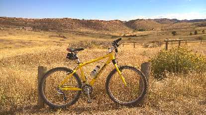yellow 1996 Cannondale F700