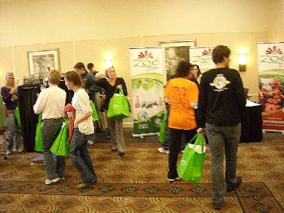Green canvas shopping bags were given out at the marathon expo. Green canvas shopping bags were given out at the marathon expo.