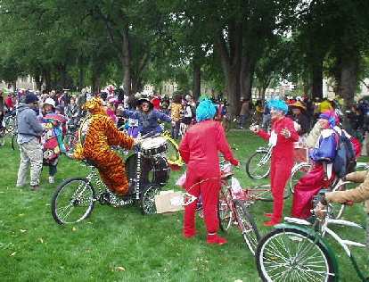 Photo: We stopped at the CSU oval, where a tiger was playing the drums on his bike.