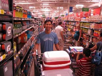 A typical Walmart shopper? Photo: Ed. A typical Walmart shopper?