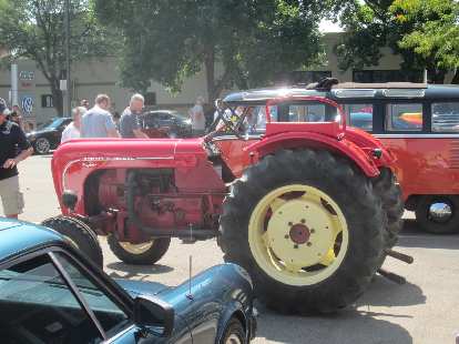 A Porsche tractor. A Porsche tractor.