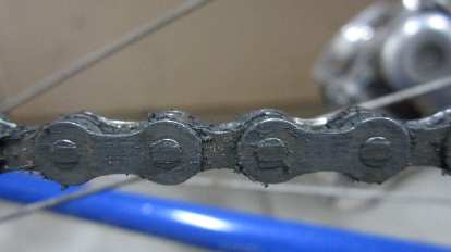 My Gitane's chain before using the Z Chain Oiler.