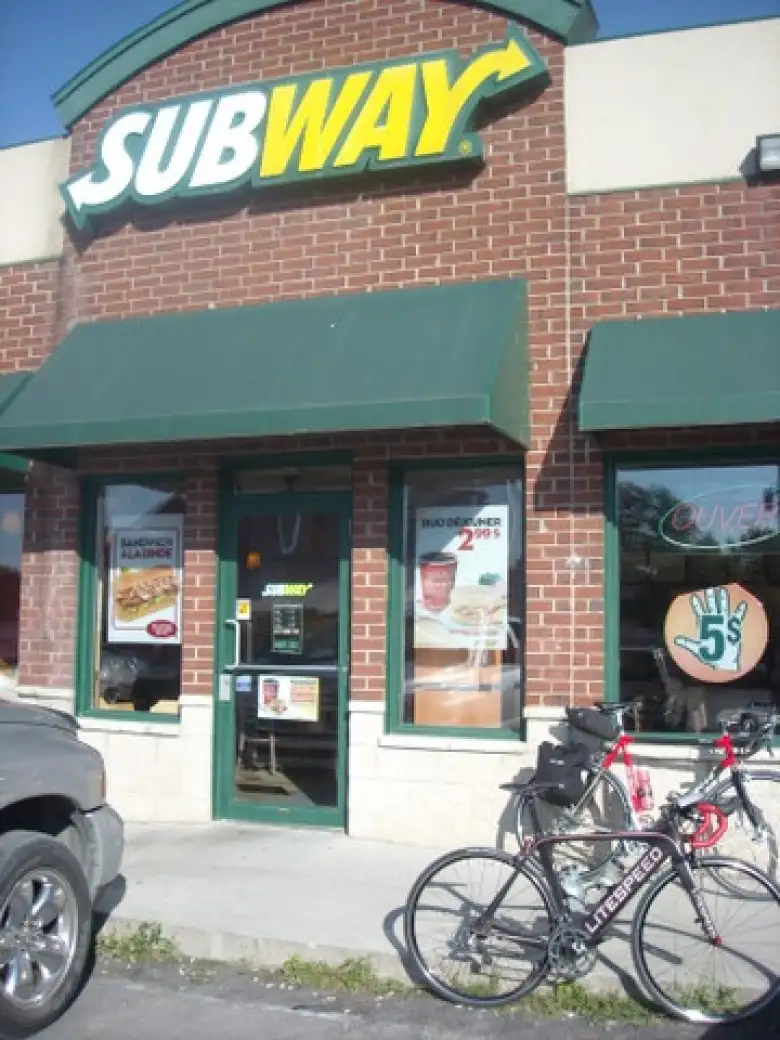 [Mile 376] Made it to the turnaround—and halfway point—at this Subway in Huntingdon, Canada, where I ordered a sandwich in French.