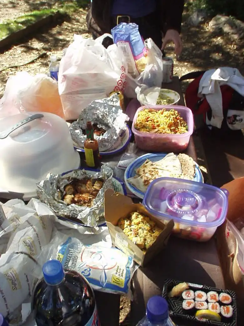 Lots of yummy food! Lots of yummy food!