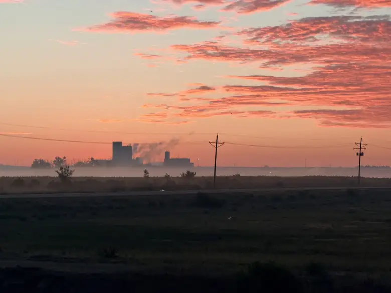 A nice thing about starting early was getting to see the sun rise over the Anheuser Busch factory.