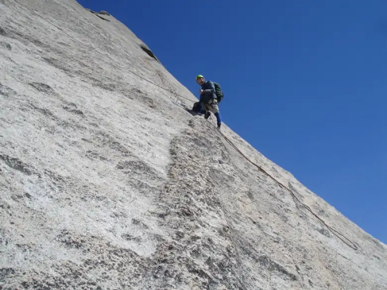One of the persons in front of us was a 58-year-old named Asher, shown here on maybe the 2nd pitch. One of the persons in front of us was a 58-year-old named Asher, shown here on maybe the 2nd pitch.