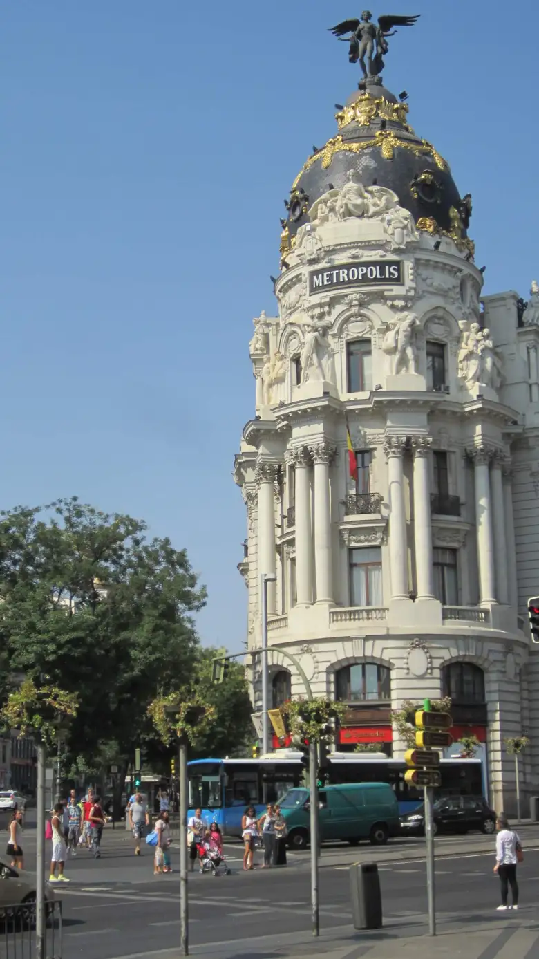 The Metropolis Building at the corner of the Calle de Alcal The Metropolis Building at the corner of the Calle de Alcal