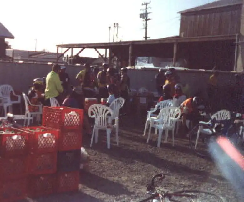 The rest stop at Mile 140 of the 1999 Solvang Double Century.