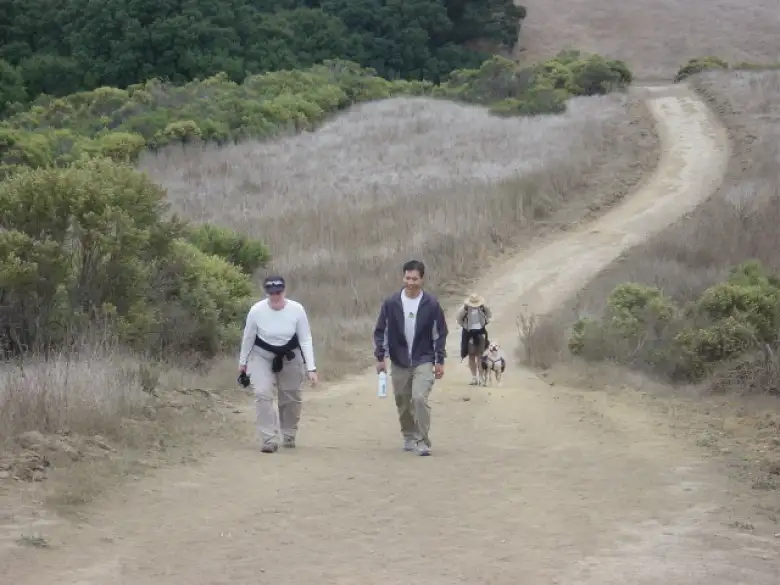 Sheila, Felix, Adrian, and Bue on the way up. Sheila, Felix, Adrian, and Bue on the way up.