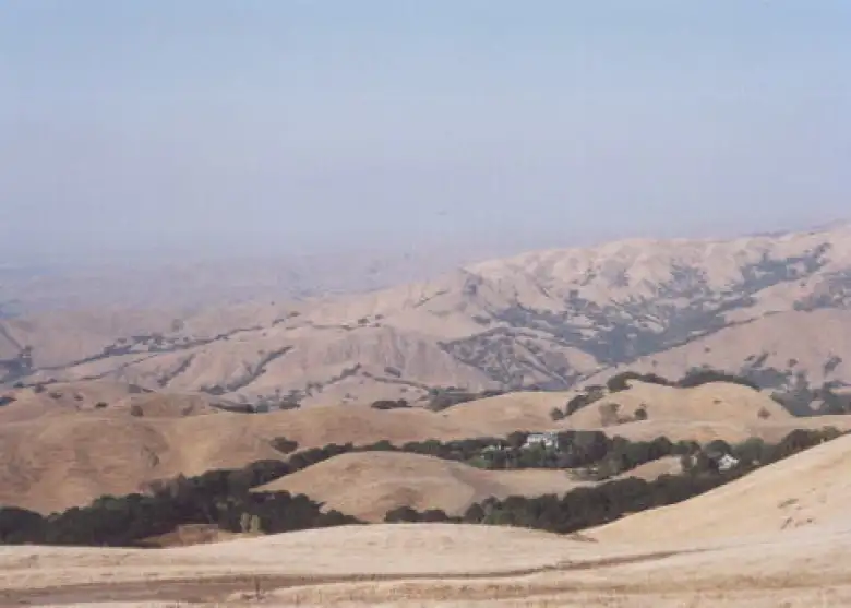 Sarah (lived with me for 2 months, close friend) just gave me these pic's!  This is of our hike up Mission Peak in Sep 2001.
