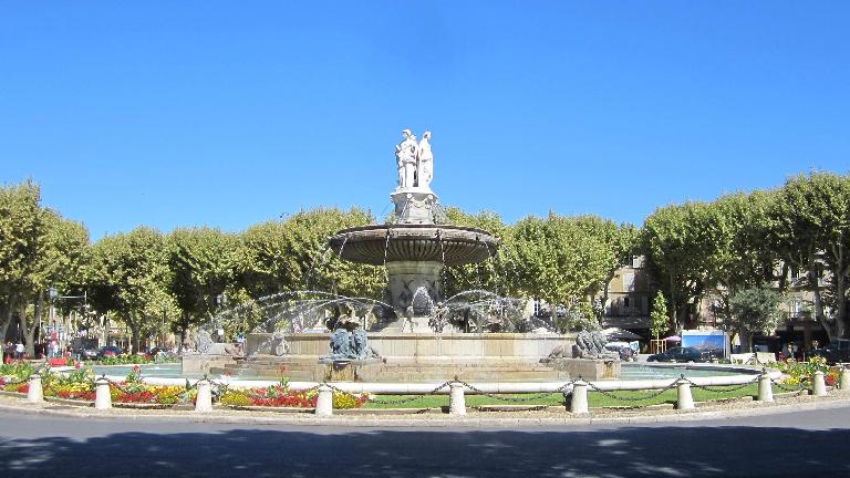 La Rotonde Fountain (1860).