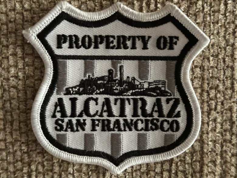 A patch given to participants of the 2008 Alcatraz Challenge duathlon.