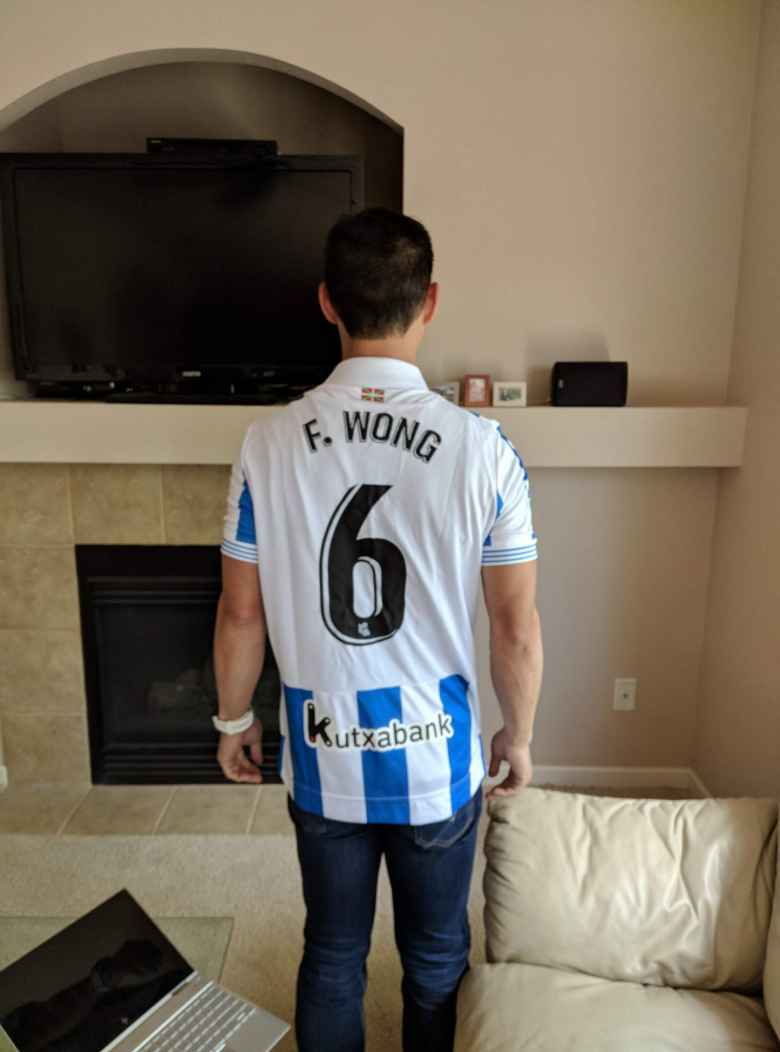 Antxon and Vicky gave me this jersey for Real Sociedad, their favorite Spanish football club based in their city of San Sebastián, as a gift.