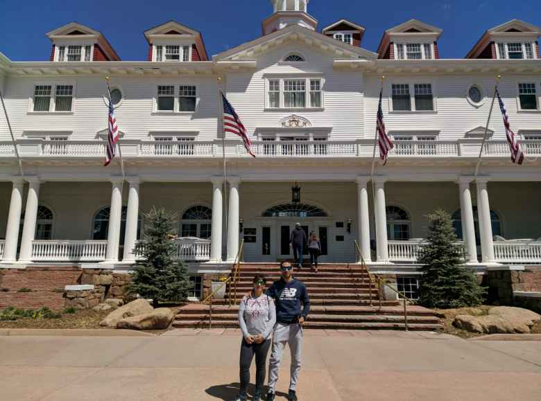 Vicky and Antxon in front of the Stanley Hotel.