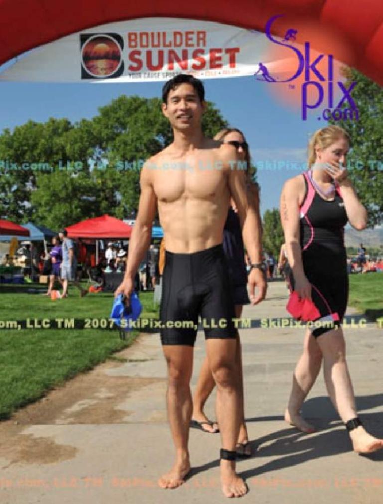 Felix Wong before the swim of the Boulder Sunset Triathlon. Photo: SkiPix.com. (August 30, 2014) Felix Wong before the swim of the Boulder Sunset Triathlon. Photo: SkiPix.com. (August 30, 2014)
