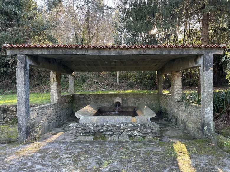 An old lavadero, where people used to wash their clothes, midway between Pontevedra and Caldas de Reyes.