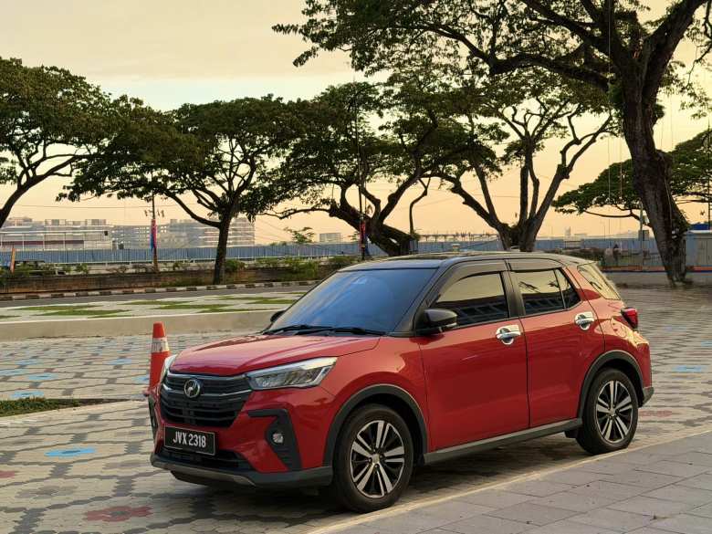 A red Perodua Ativa.