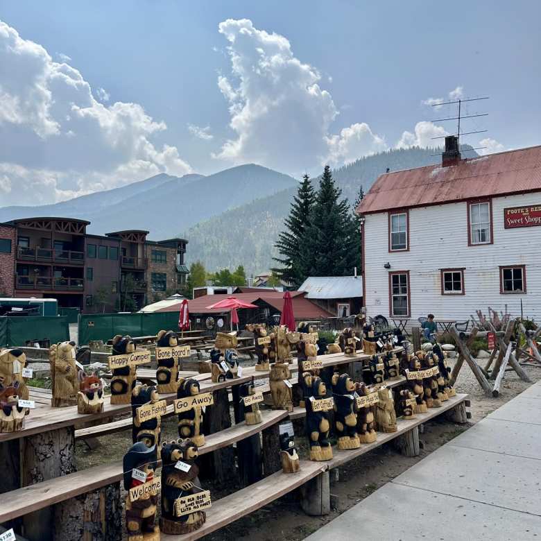 Felix and Andrea on Main Street in Frisco. Felix and Andrea on Main Street in Frisco.