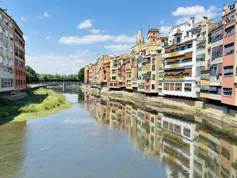 The Onyer River in Girona.