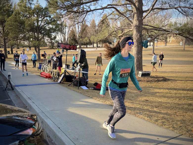Olivia starting the Edora Park 8K Tortoise & Hare race in the 8:42 a.m. wave.