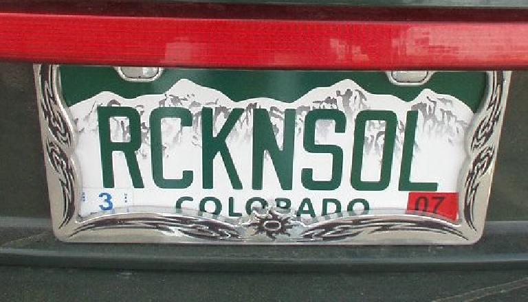 Colorado license plates that say RCKNSOL