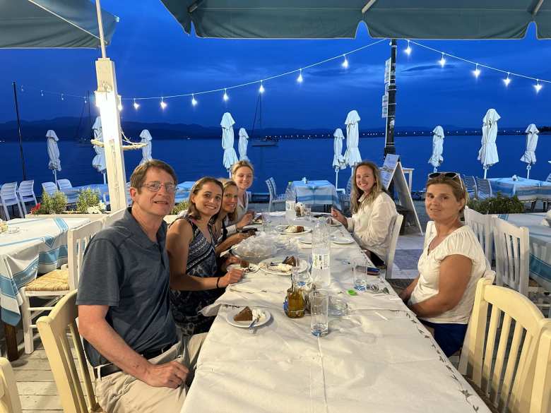 John, Becca, Kate, Quinlan, Eli, and Mel at dinner at the Primavera restaurant in central Eretria.