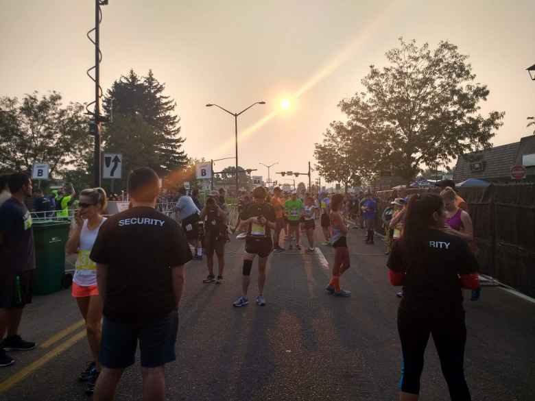 Due to smoke from wildfires from around the country, the sun had a pretty surreal glow before the race.