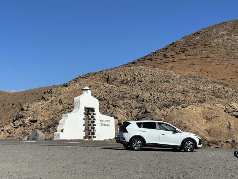 My Hyundai Bayon rental car at el Mirador del Risco de Las Peñas.