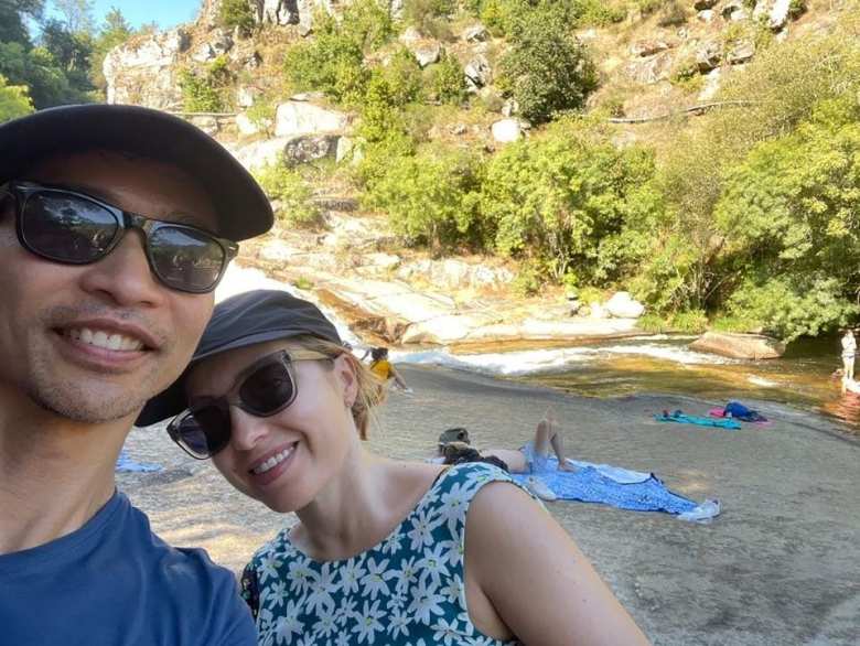 Felix and Andrea at a waterfall on the Ruta Fervenza de Segade in Caldas de Reis.