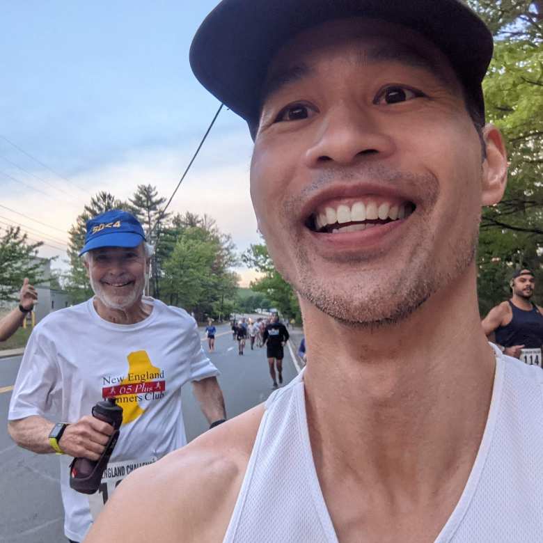 Bob Kennedy and Felix Wong at Mile 0.5 of the Granite State Marathon.