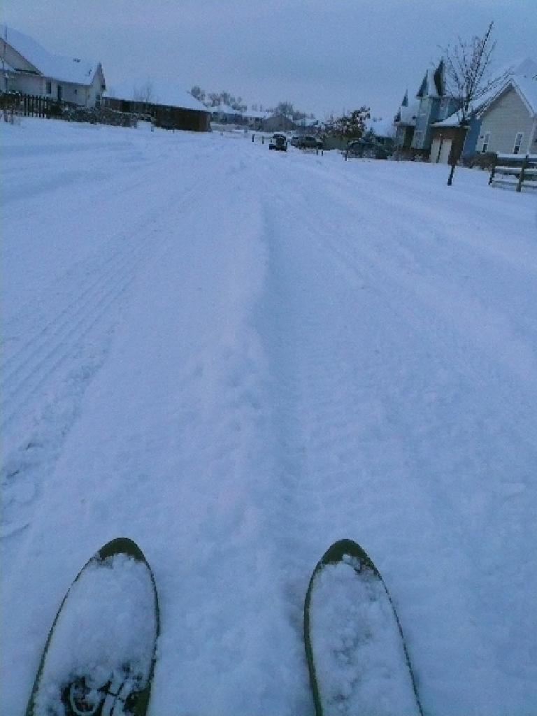 ski tips gliding on snow on Hearthfire trail