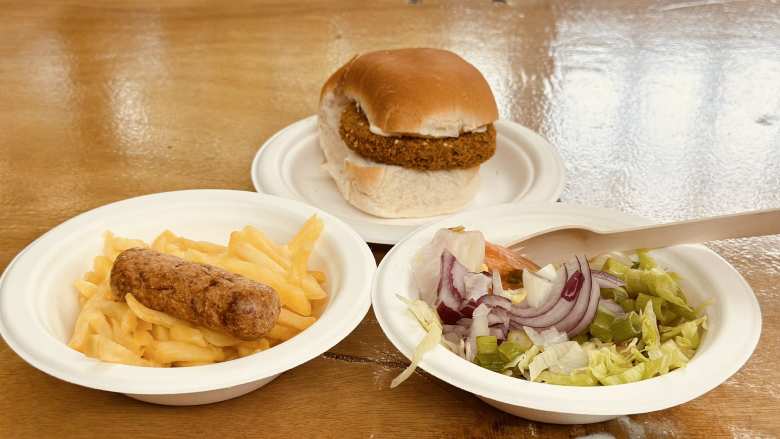 Food served at the Writtle finish included burgers, fries, sausages, and salad. Food served at the Writtle finish included burgers, fries, sausages, and salad.