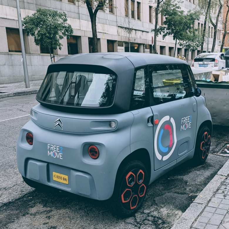 These Free2Move electric city share cars made by Citroën were everywhere in Madrid.