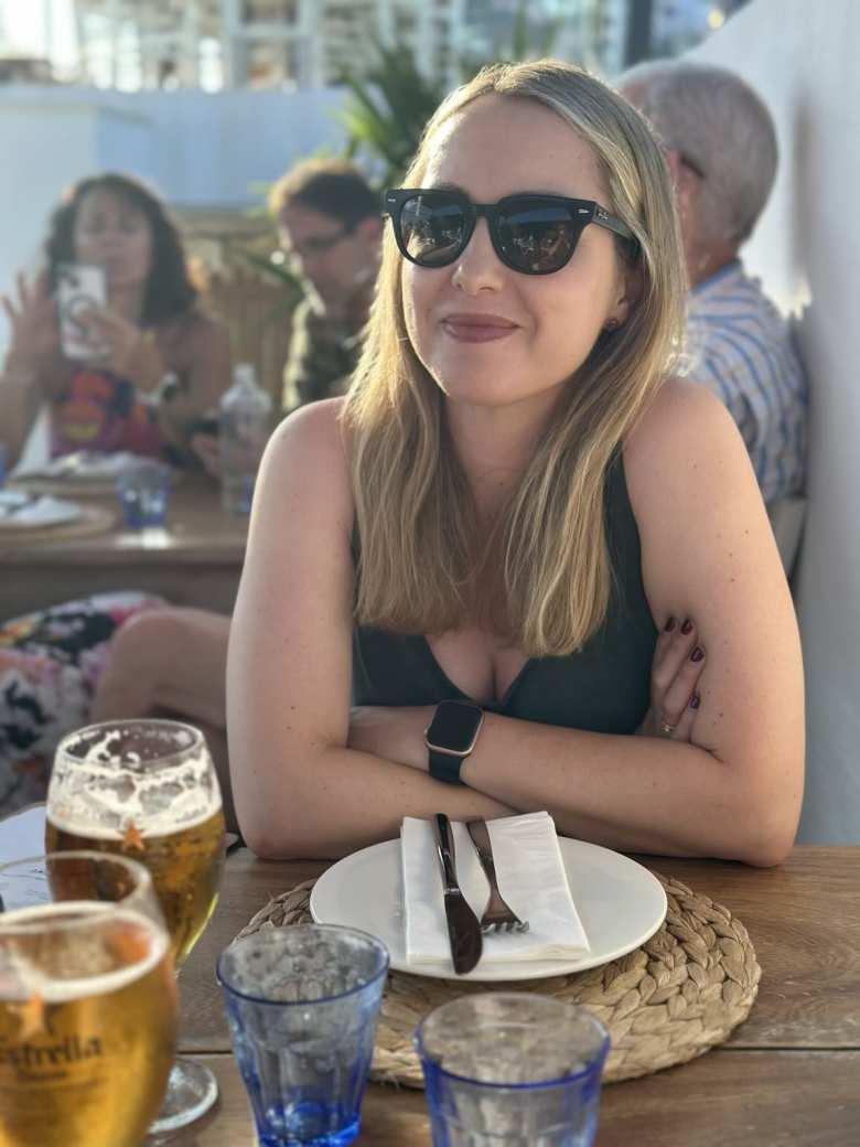Andrea at Bambú Menorca restaurant in Binibeca.