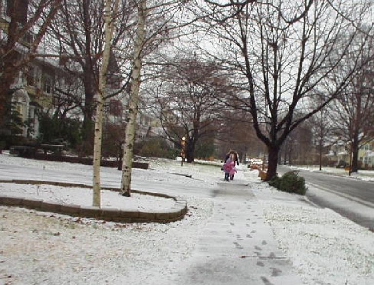 Carolyn and I woke up only to see Monclair covered with a nice thin layer of snow.  It would only last a day or so though.