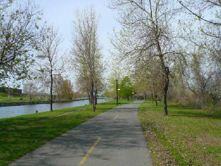 ... or this one along Le Canal de Lachine.