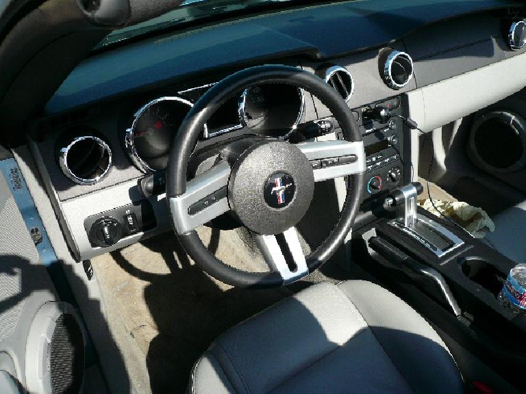 Despite some low-grade plastics, I loved the interior -- especially with the classic round vents with large chrome bezels.  Even the automatic shifter looked nice.
