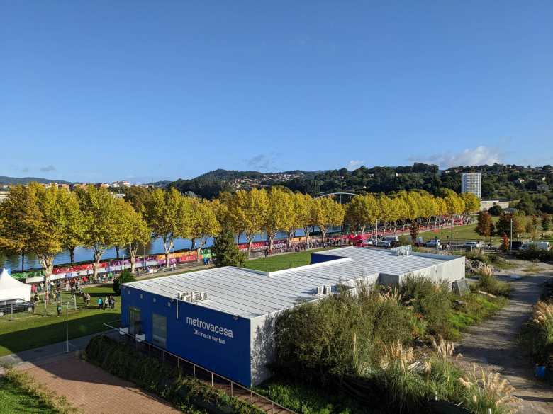 The view of the National Sprint Triathlon Championship in Spain from our living room.