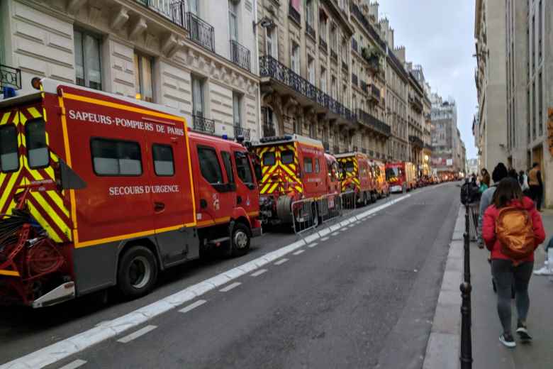 On the 19th consecutive weekend of Yellow Vest protests, there were lots of firetrucks and law enforcement everywhere.