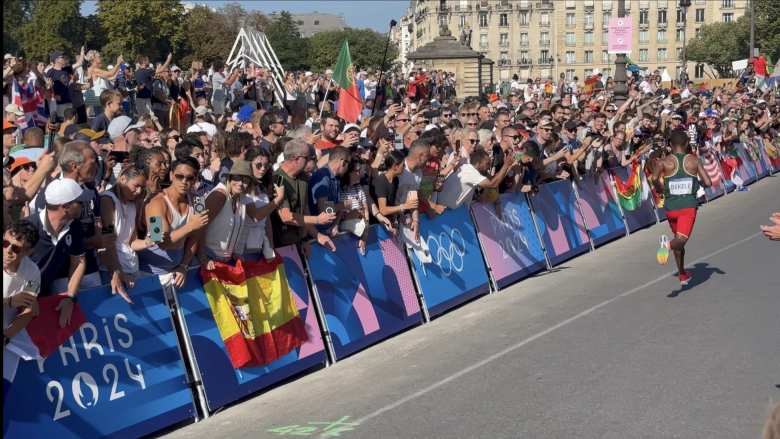 The legendary Kenenisa Bekele (Ethiopia) finished in 39th place at 42 years old.