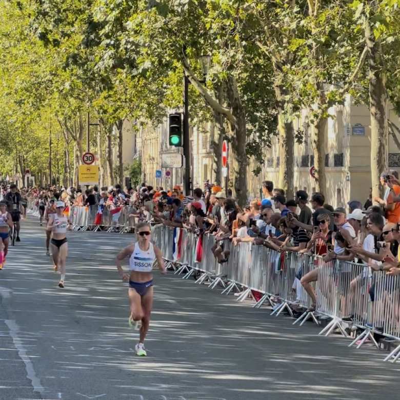 Emily Sisson en route to a 23rd place finish in the Paris Olympics women's marathon.