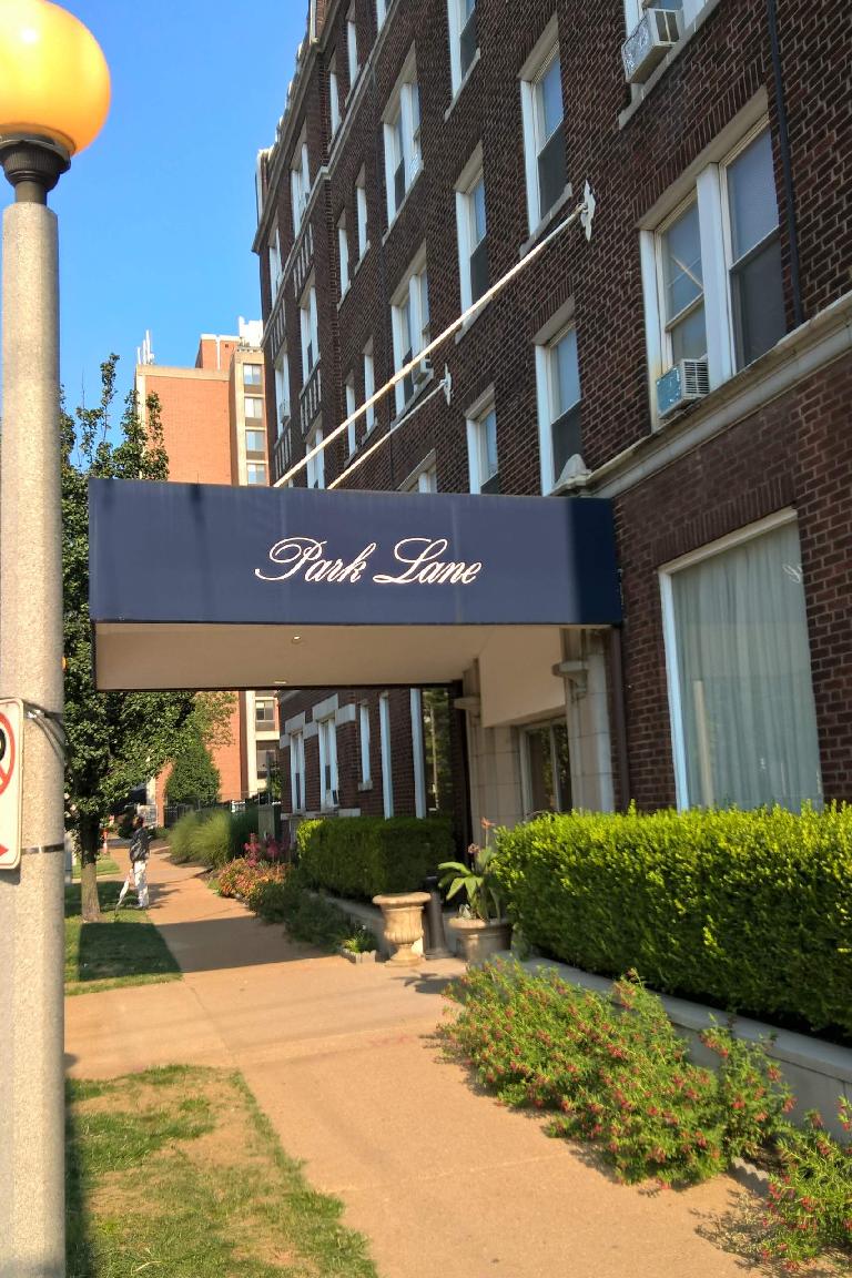 Park Lane apartments, Central West End, St. Louis