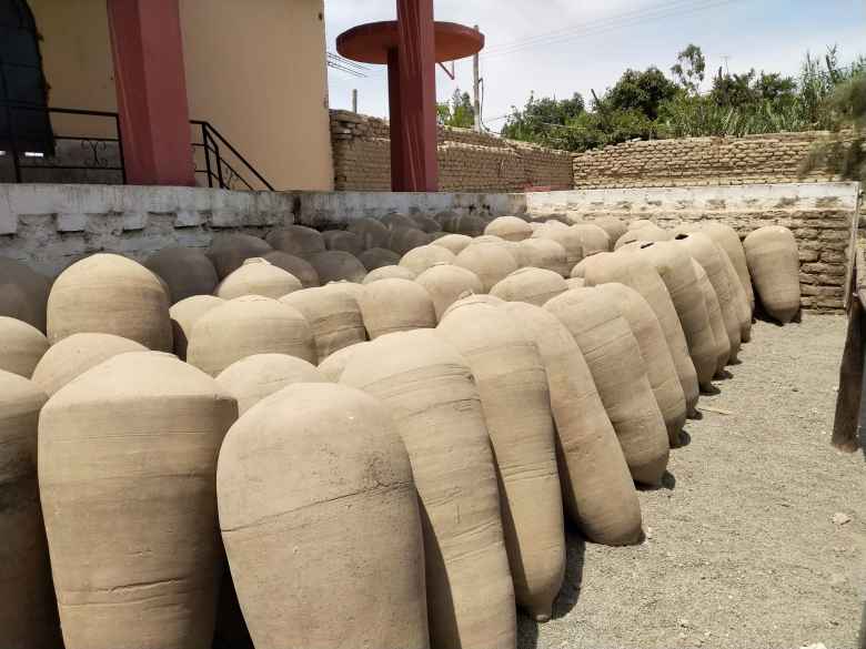 Amphoras used for holding wine or liquor.