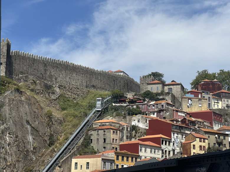 A funicular raiway by Porto's Muralha Fernandina Old City walls.