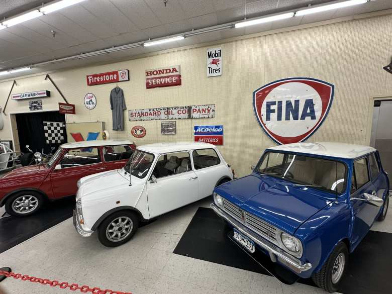 The blue, white, and red Mini Coopers from the movie The Italian Job. The blue, white, and red Mini Coopers from the movie The Italian Job.
