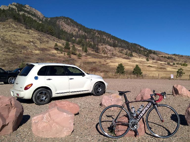 vanilla 2005 PT Cruiser, black Litespeed Archon C2, Lory State Park