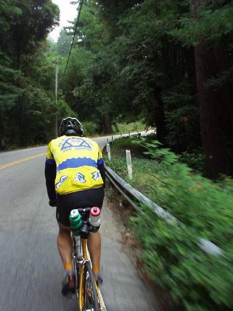 [Mile 30 (actual mileage, after getting off-route), 9:07 a.m.] For this ride I rode all the way with friends Everitt and Steve from the Tri-City Tri Club.  Here's Everitt trying to bring us back to the 106-mile route, right after we realized we had gotten 6 miles off course!!